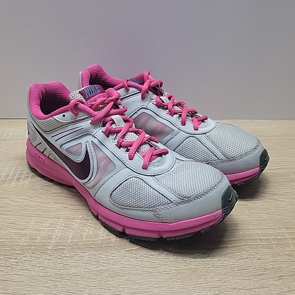 Nike Air Relentless 3 Low Running Shoes Pink/ Gray Size 9.5 - Picture 1 of 7